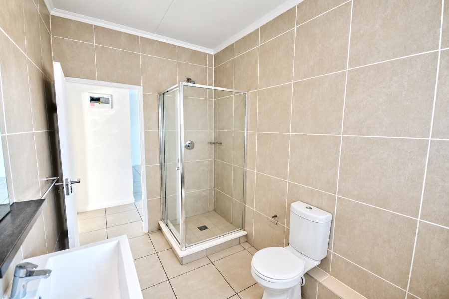 To Let 3 Bedroom Property for Rent in Parklands Western Cape